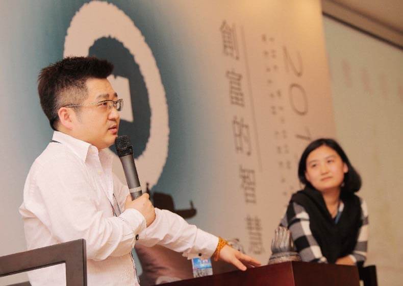 來看幾個具有特色的城市logo設計